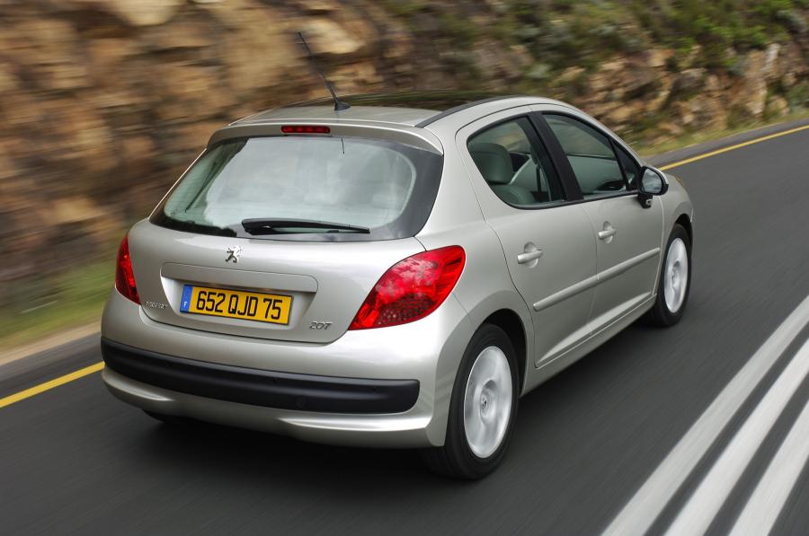  Peugeot 207 2006 года  (фото 126 из 180)
